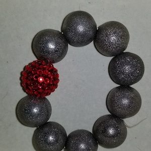 Kirna zabete bracellete